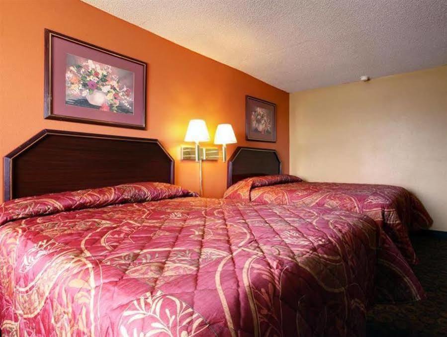 Americas Best Value Inn And Suites Грінвуд Екстер'єр фото
